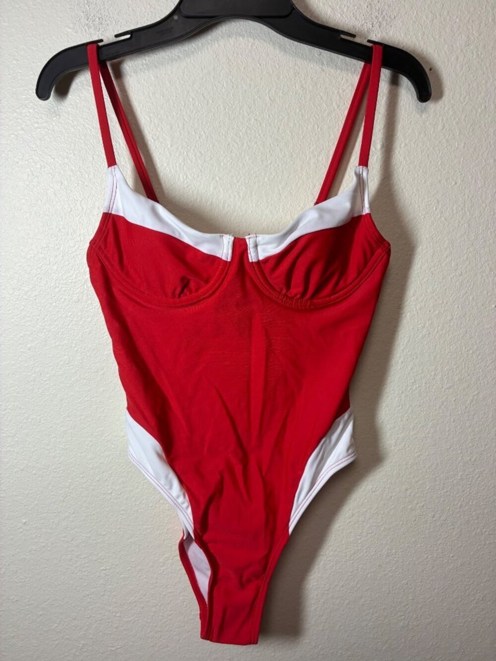 NWT Wild Fable One Piece Swimsuit Summer Pool Beach Cheeky High Leg Red Size XXS